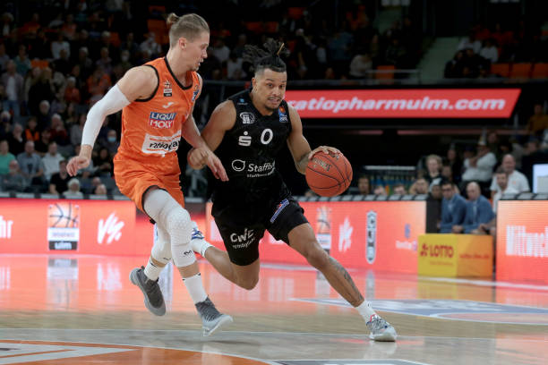 能力显得尤 能力显得尤